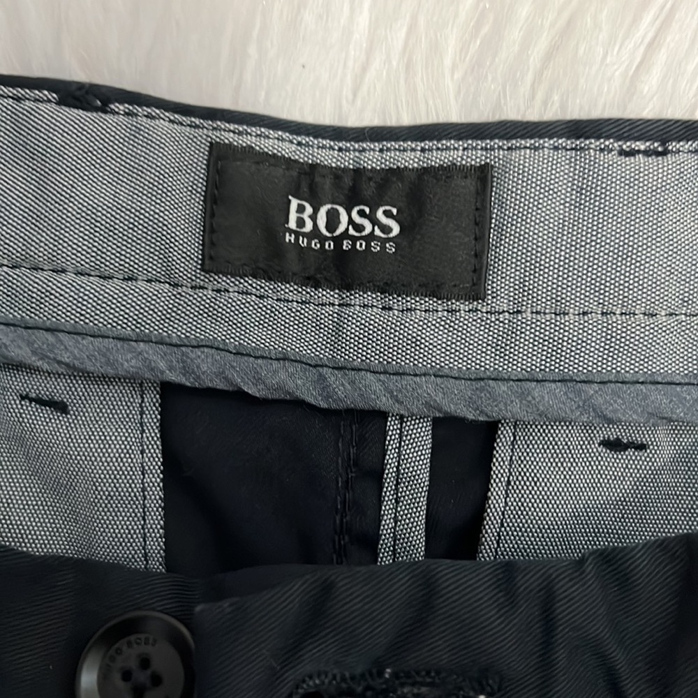 Hugo Boss - Picture 4 of 6